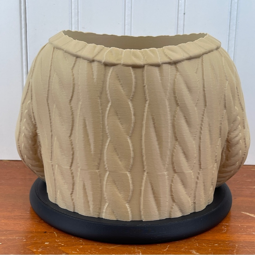 Wool Sweater Indoor Planter Pot, Cable Knit Flower Pot - Picture 7 of 12